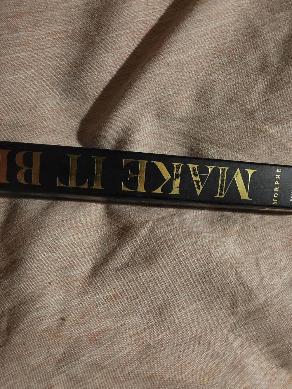 Morphe intense black